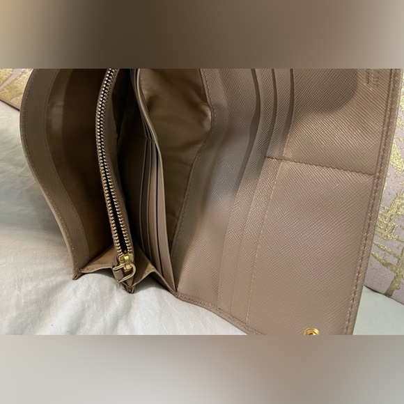 PRADA Pink Taupe Bifold Wallet  Pink Leather Womens Wallet Long Wallet for Gift - Picture 9 of 9